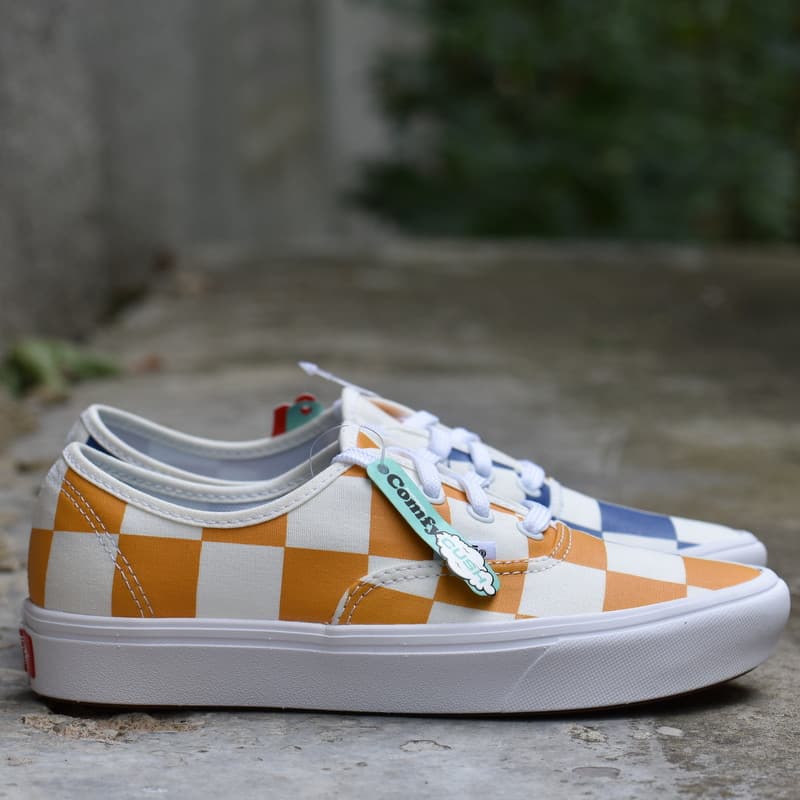 Vans UA ComfyCush Authentic (HALF BIG CHCKR)CDUMYLWBL Boty EU 36.5 VN0A3WM7WW81 - náhled 1