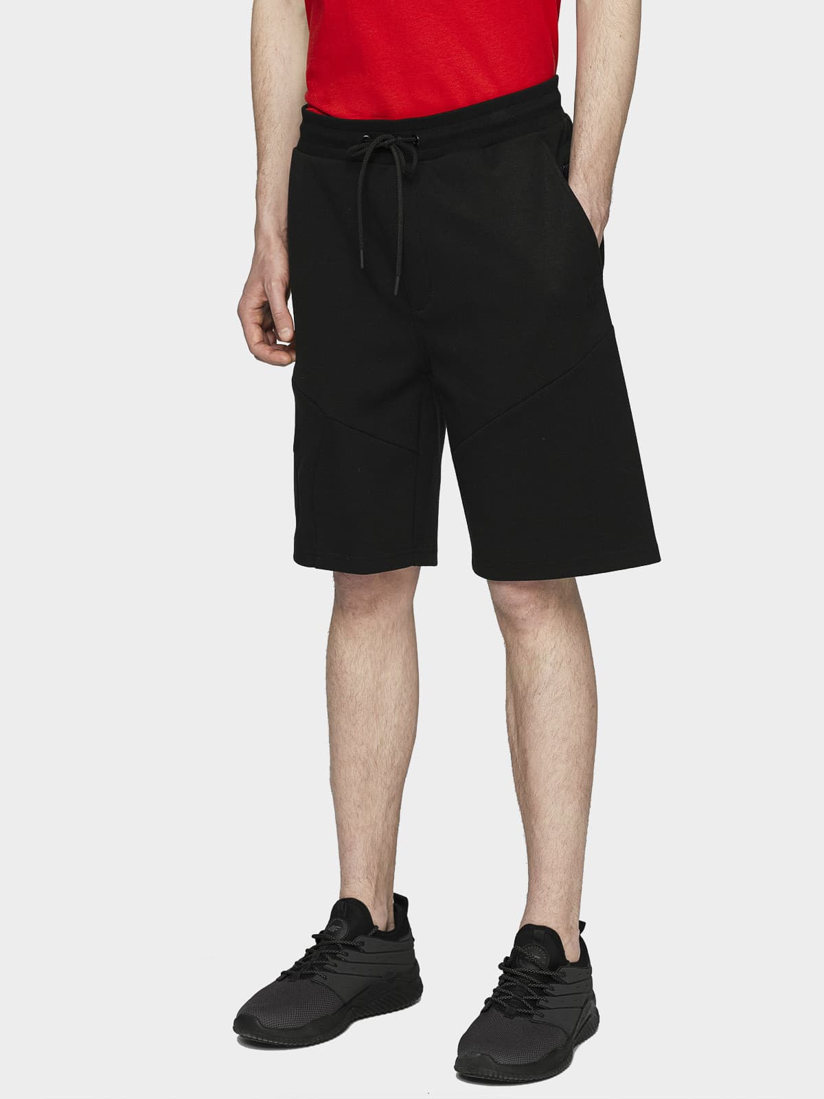 4F H4L21-SKMD013 DEEP BLACK Pánské kraťasy US L H4L21-SKMD013 DEEP BLACK