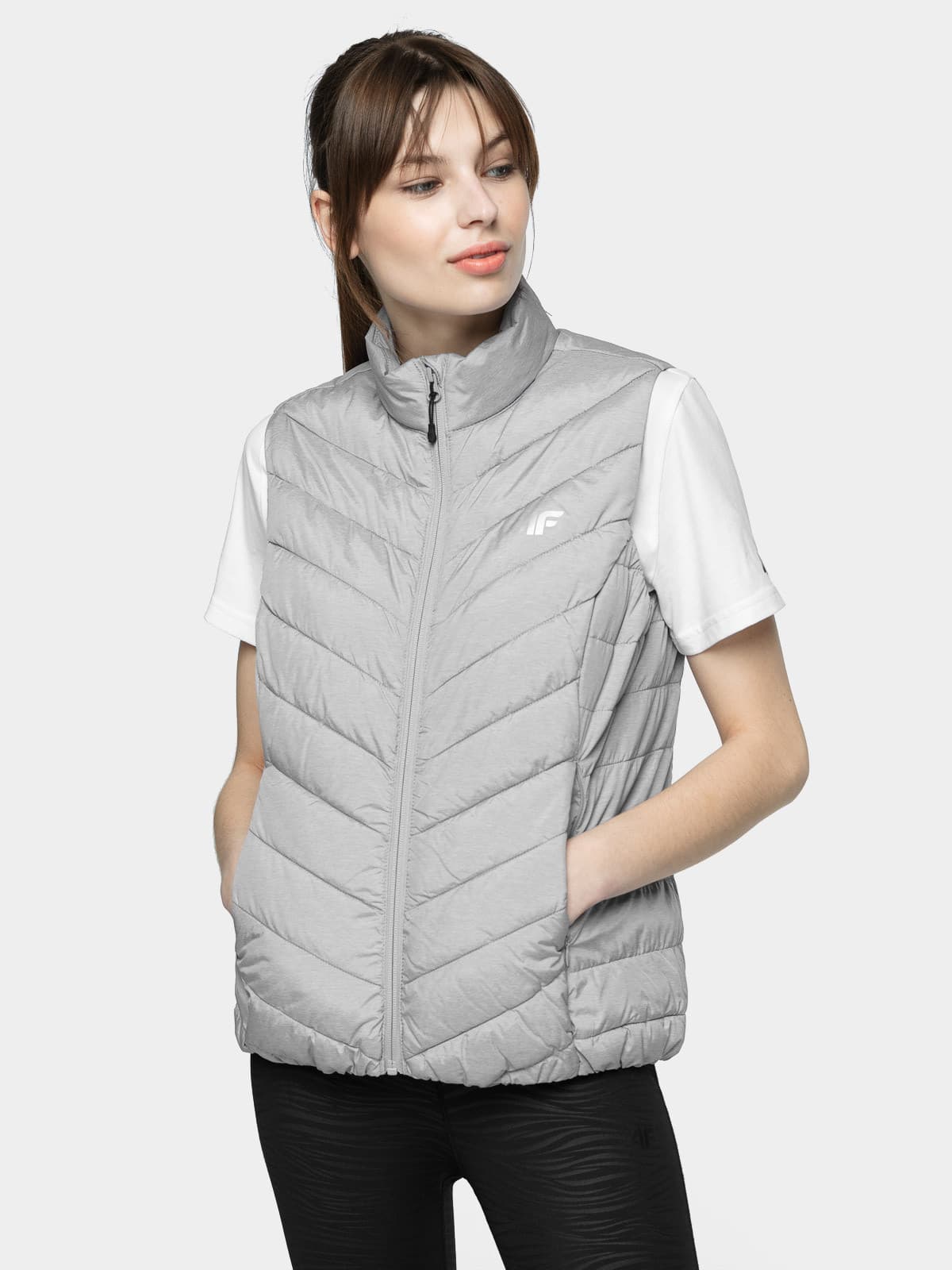 4F H4L21-KUDP001 COLD LIGHT GREY Dámská vesta US L H4L21-KUDP001 COLD LIGHT GREY
