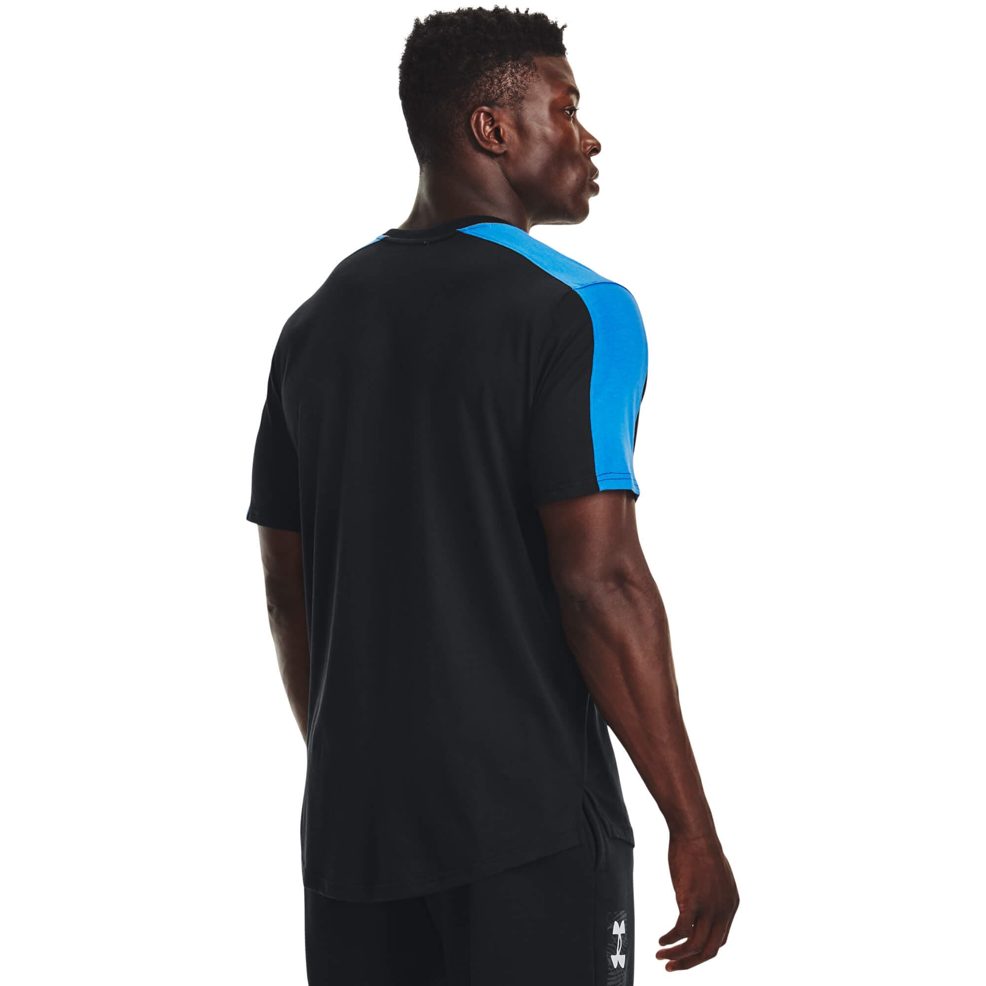 Under Armour UA Pocket Tee Pánské tričko US L 1370516-001 - náhled 4