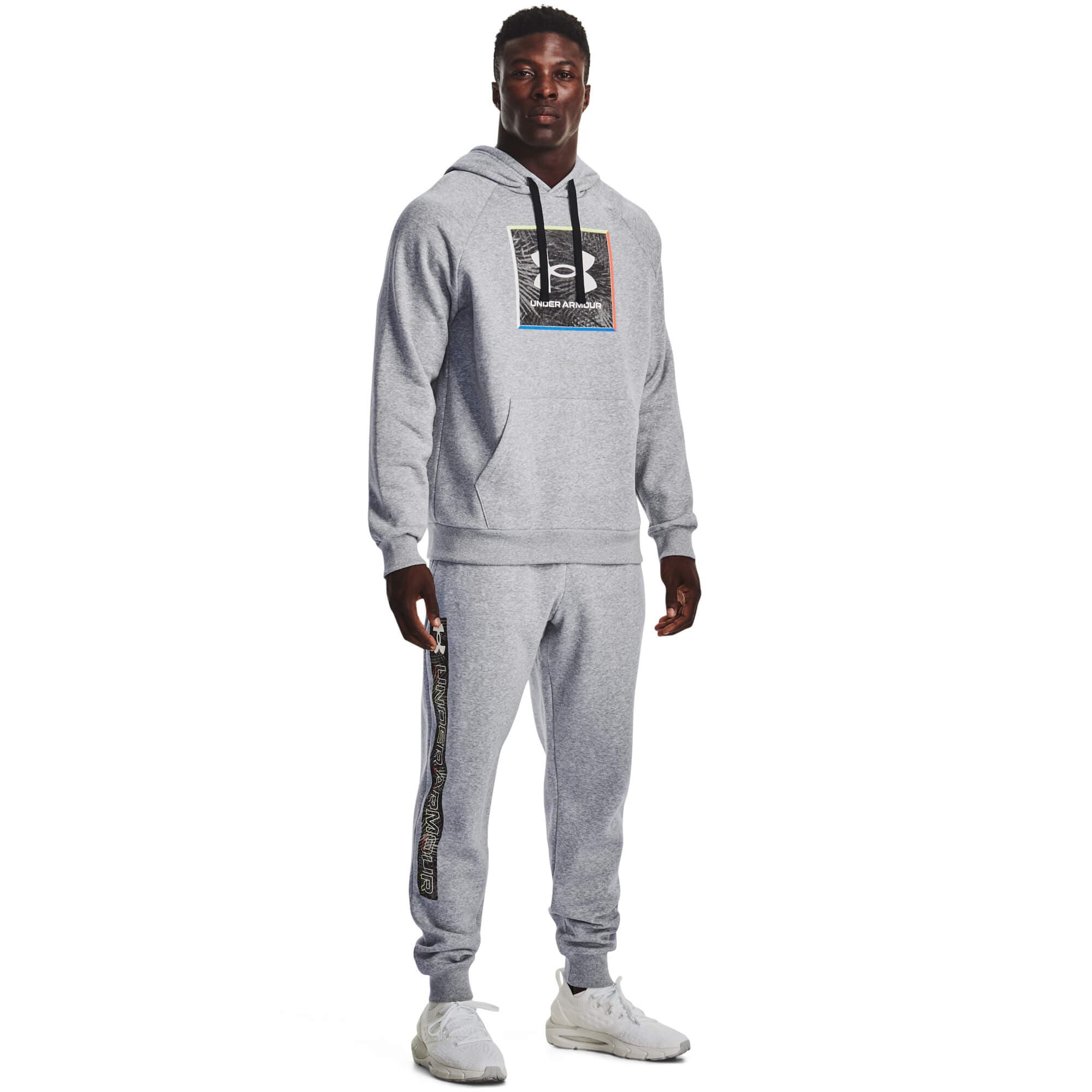 Under Armour UA RIVAL FLC GRAPHIC JOGGER Pánské tepláky US XXL 1370351-011 - náhled 3