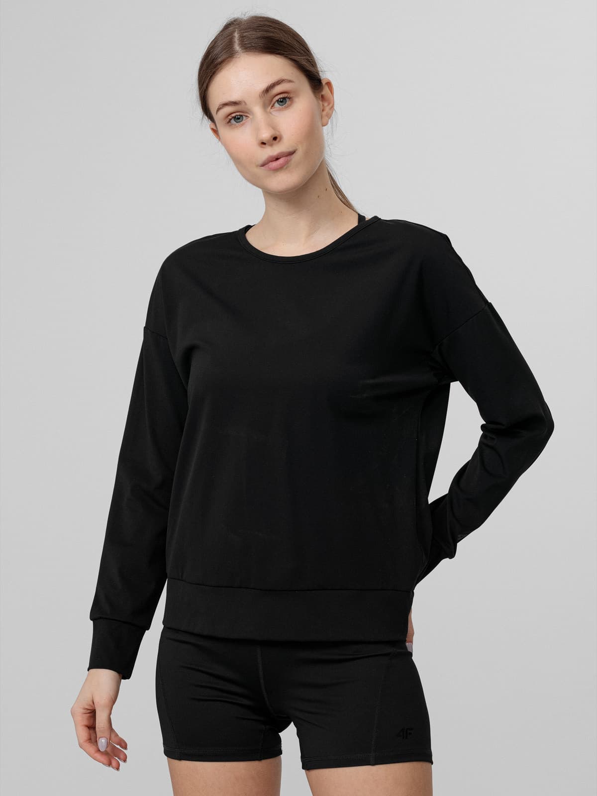 4F H4L22-BLD028 DEEP BLACK Dámská mikina US L H4L22-BLD028 DEEP BLACK - náhled 3