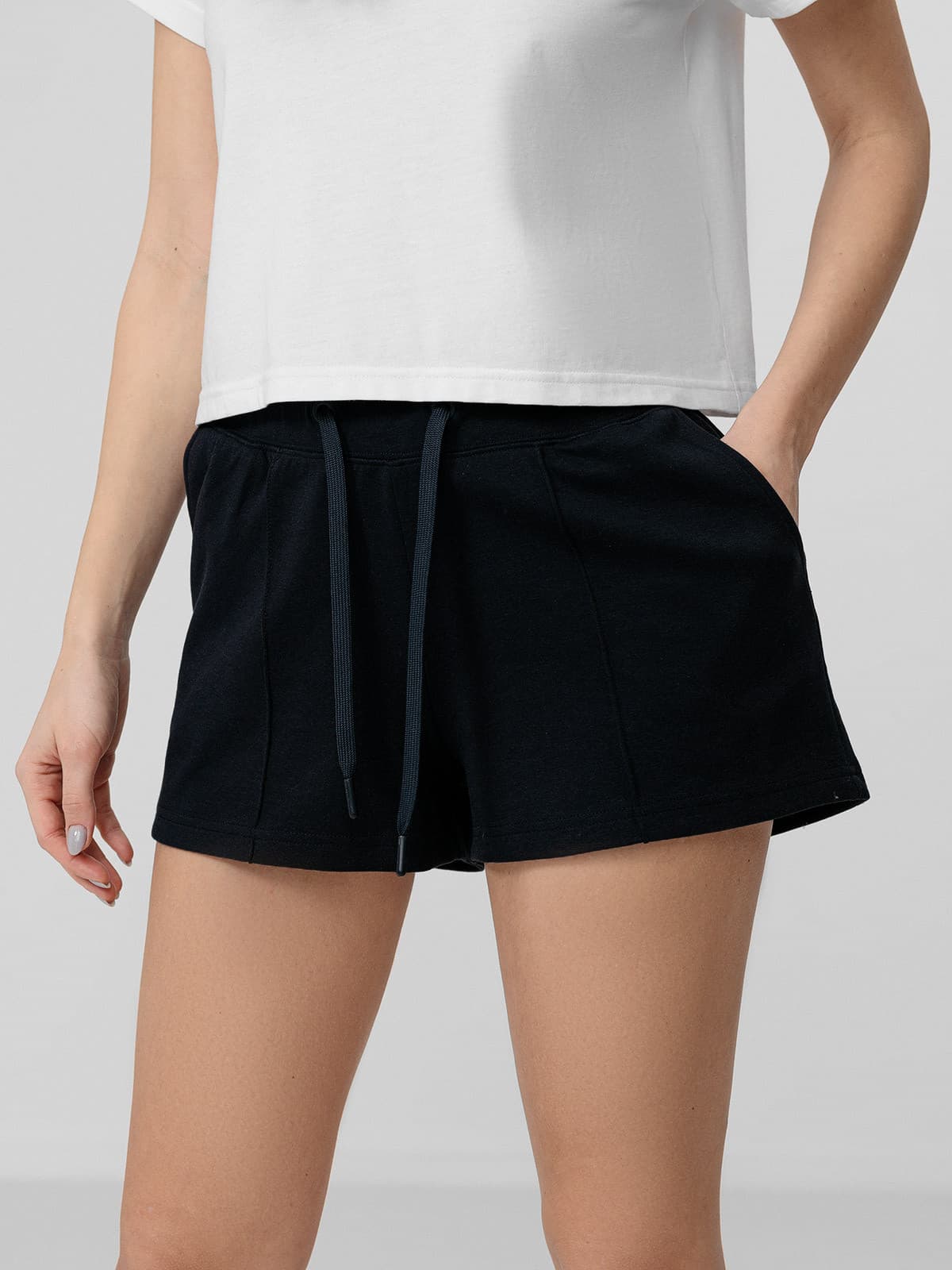 4F H4L22-SKDD017 NAVY Dámské kraťasy US L H4L22-SKDD017 NAVY - náhled 3