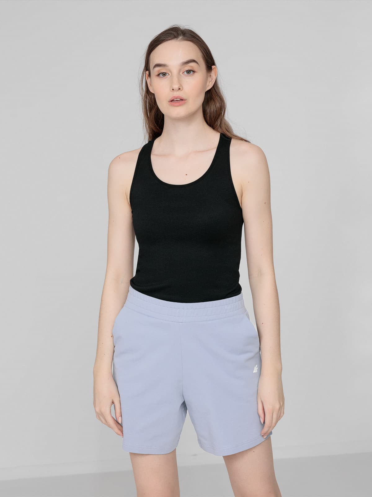 4F H4L22-TSD057 DEEP BLACK Dámské tílko US S H4L22-TSD057 DEEP BLACK - náhled 3
