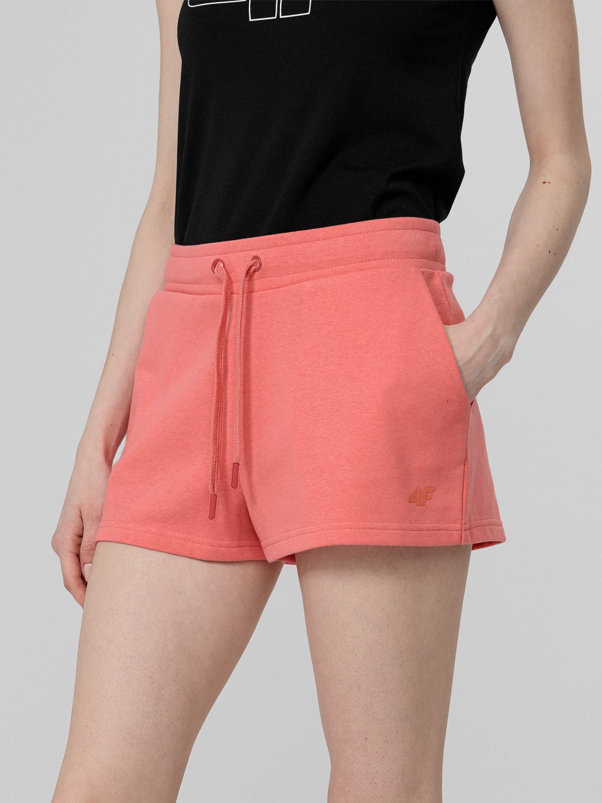 4F H4L22-SKDD350 CORAL Dámské kraťasy US L H4L22-SKDD350 CORAL - náhled 1
