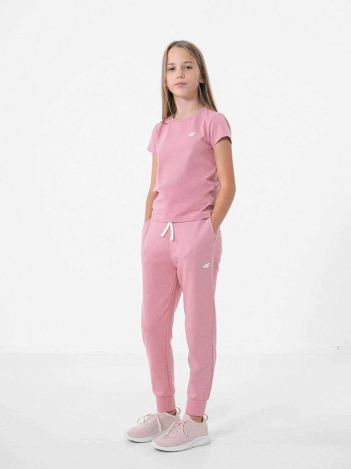 4F HJZ22-JSPDD001 LIGHT PINK Dětské tepláky EU 122 HJZ22-JSPDD001 LIGHT PINK - náhled 4