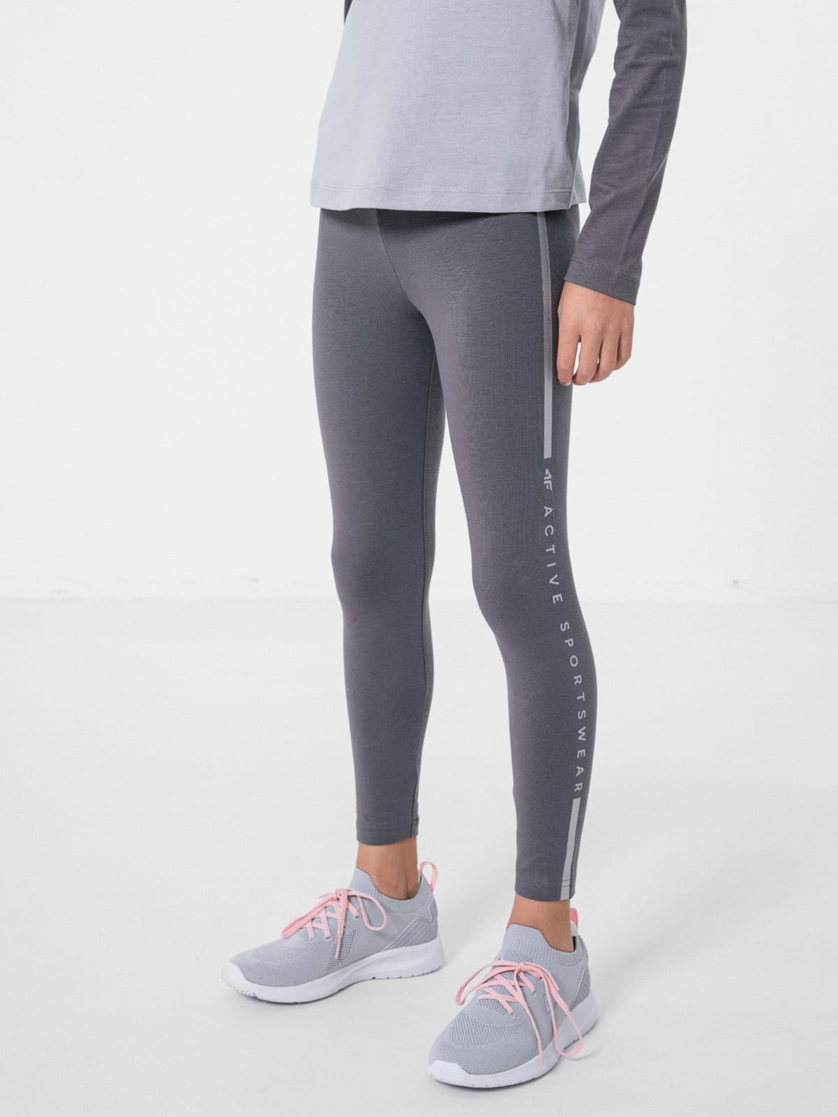 4F HJZ22-JLEG002 DARK GREY Dětské legíny EU 122 HJZ22-JLEG002 DARK GREY - náhled 3