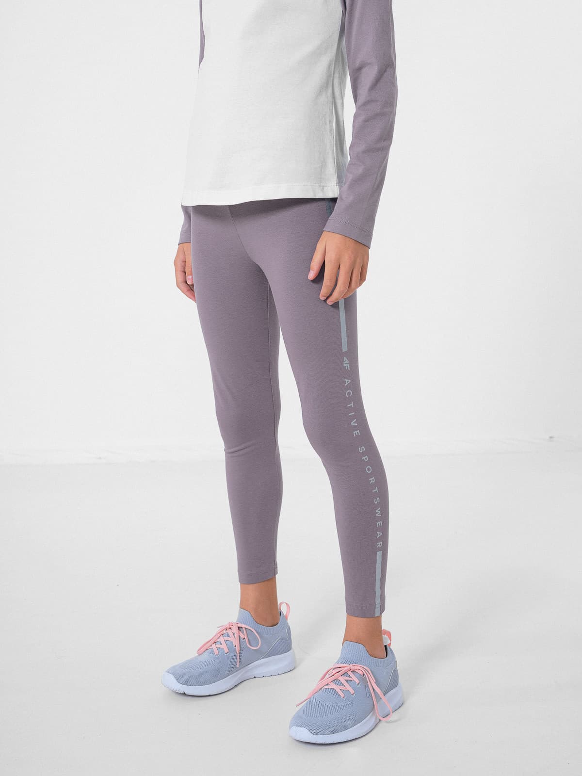 4F HJZ22-JLEG002 VIOLET Dětské legíny EU 122 HJZ22-JLEG002 VIOLET - náhled 3