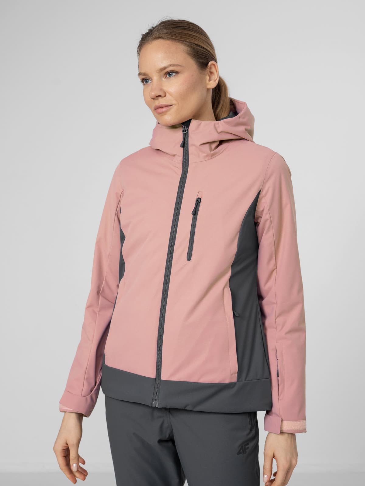 4F H4Z22-KUDN002 DARK PINK Dámská lyžařská bunda US S H4Z22-KUDN002 DARK PINK - náhled 3