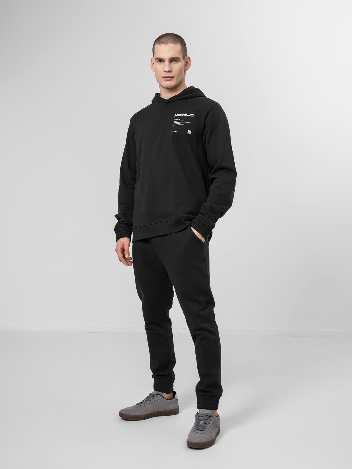 4F H4Z22-SPMD015 DEEP BLACK Pánské tepláky US S H4Z22-SPMD015 DEEP BLACK - náhled 3
