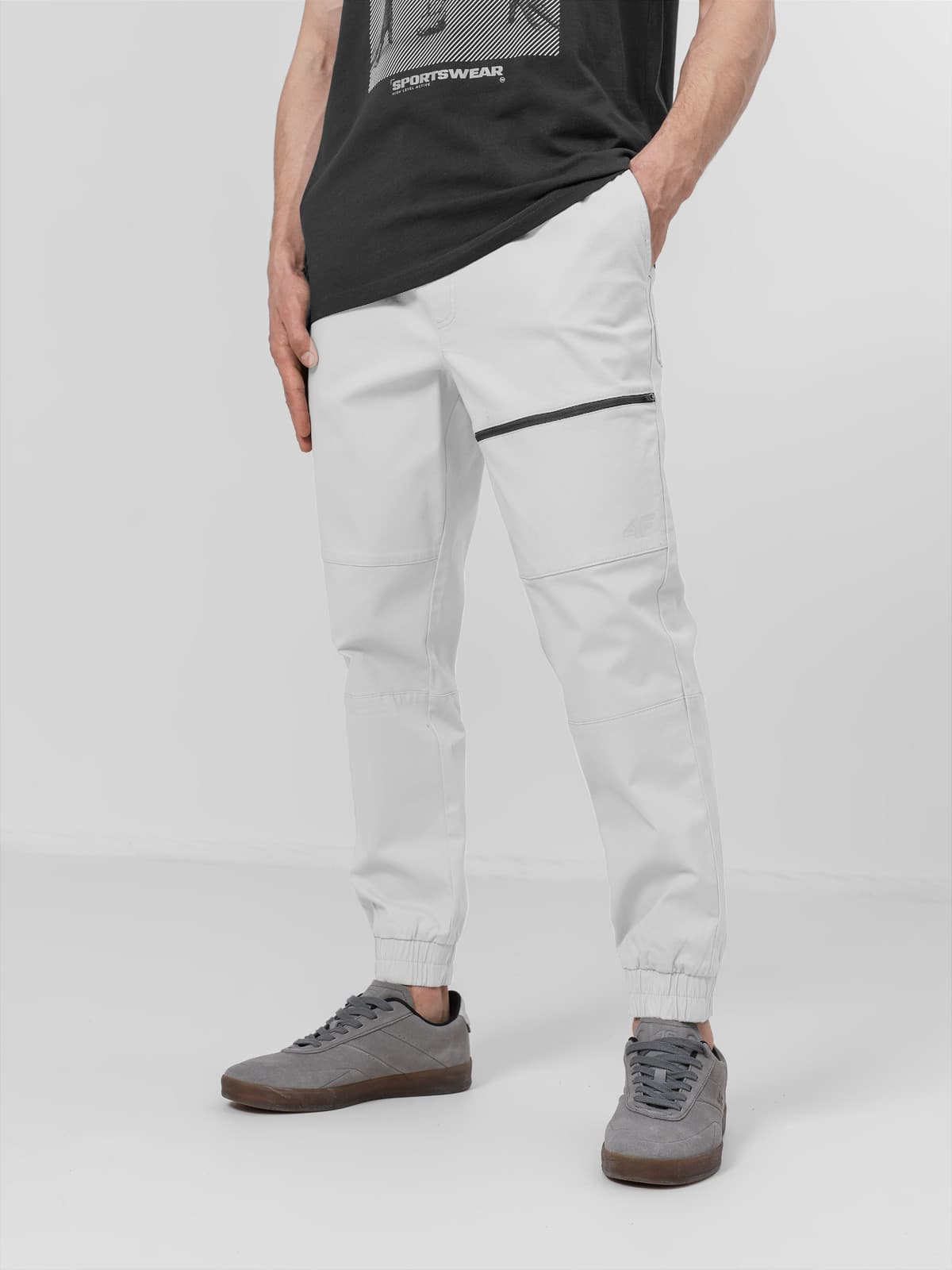 4F H4Z22-SPMC012 COLD LIGHT GREY Pánské tepláky US 3XL H4Z22-SPMC012 COLD L GREY - náhled 4
