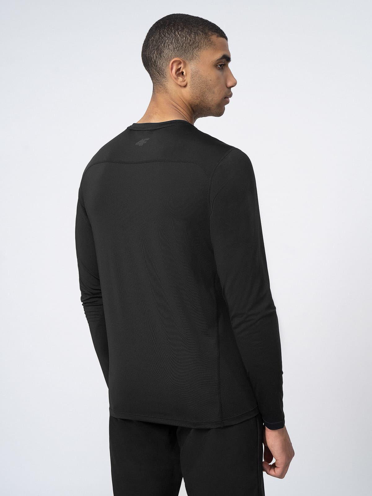 4F 4FSS23TFLOM081 DEEP BLACK Pánské tričko US M 4FSS23TFLOM081 DEEP BLACK - náhled 2