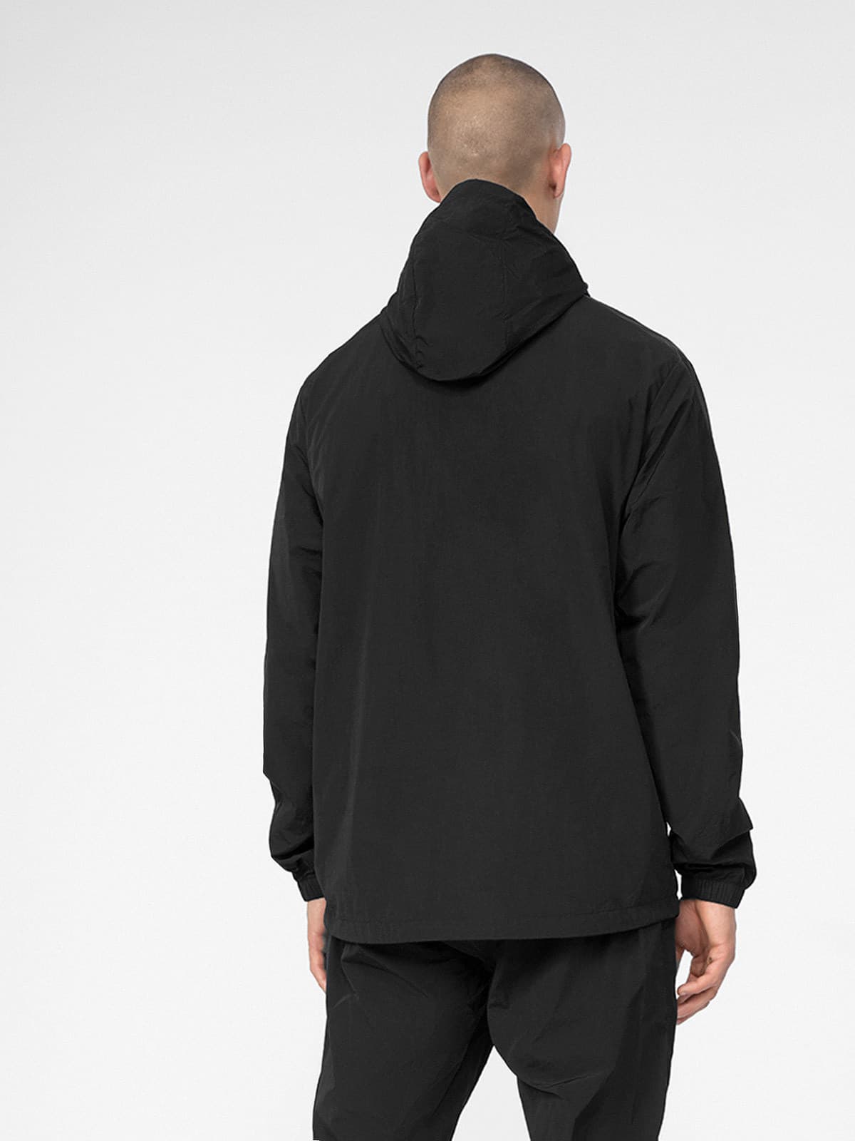 4F 4FSS23TJACM014 DEEP BLACK Pánská bunda US 3XL 4FSS23TJACM014 DEEP BLACK - náhled 2