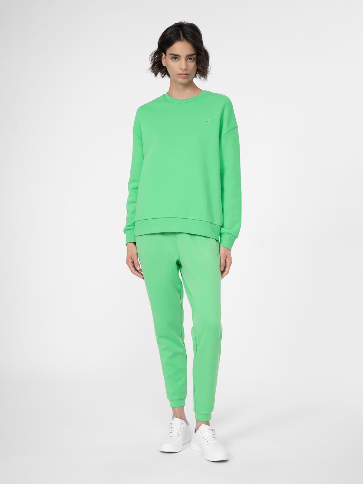 4F 4FSS23TTROF333 GREEN Dámské tepláky US L 4FSS23TTROF333 GREEN - náhled 2