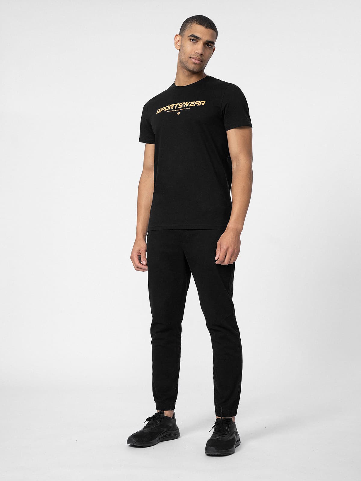 4F 4FSS23TTROM154 DEEP BLACK Pánské tepláky US M 4FSS23TTROM154 DEEP BLACK - náhled 2