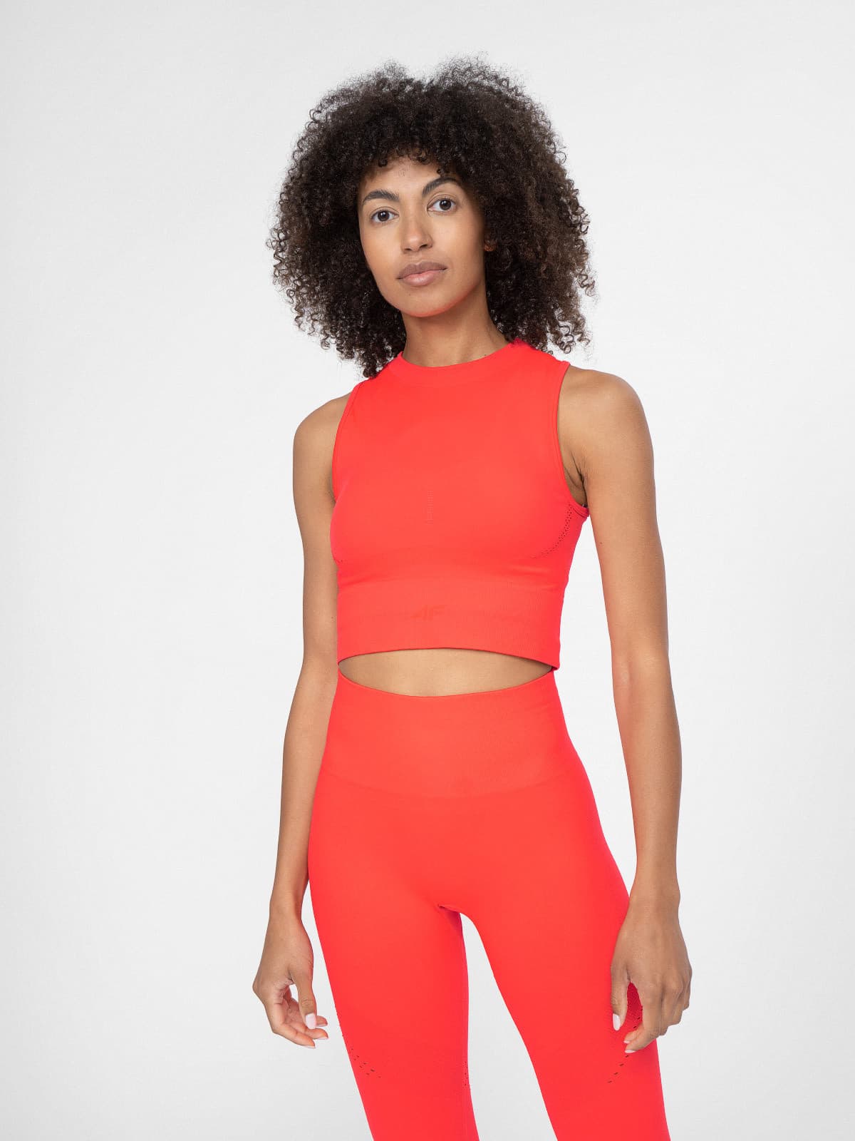 4F 4FSS23TFTSF154 RED NEON Dámské sportovní tílko US M/L 4FSS23TFTSF154 RED NEON - náhled 3