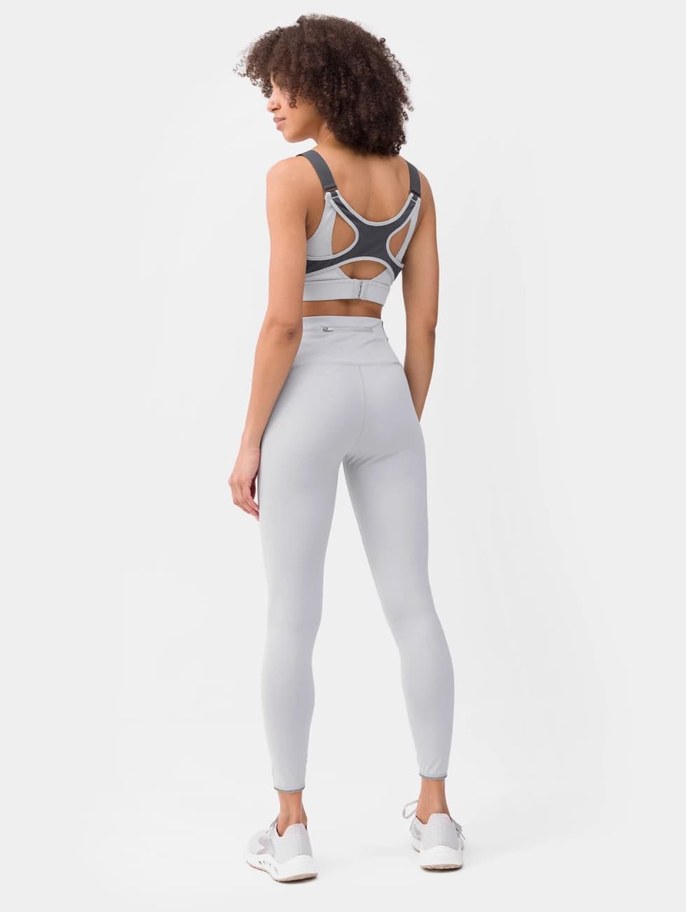 4F 4FSS23USBAF034 COLD LIGHT GREY Sportovní podprsenka US L 4FSS23USBAF034 COLD LI GREY - náhled 5