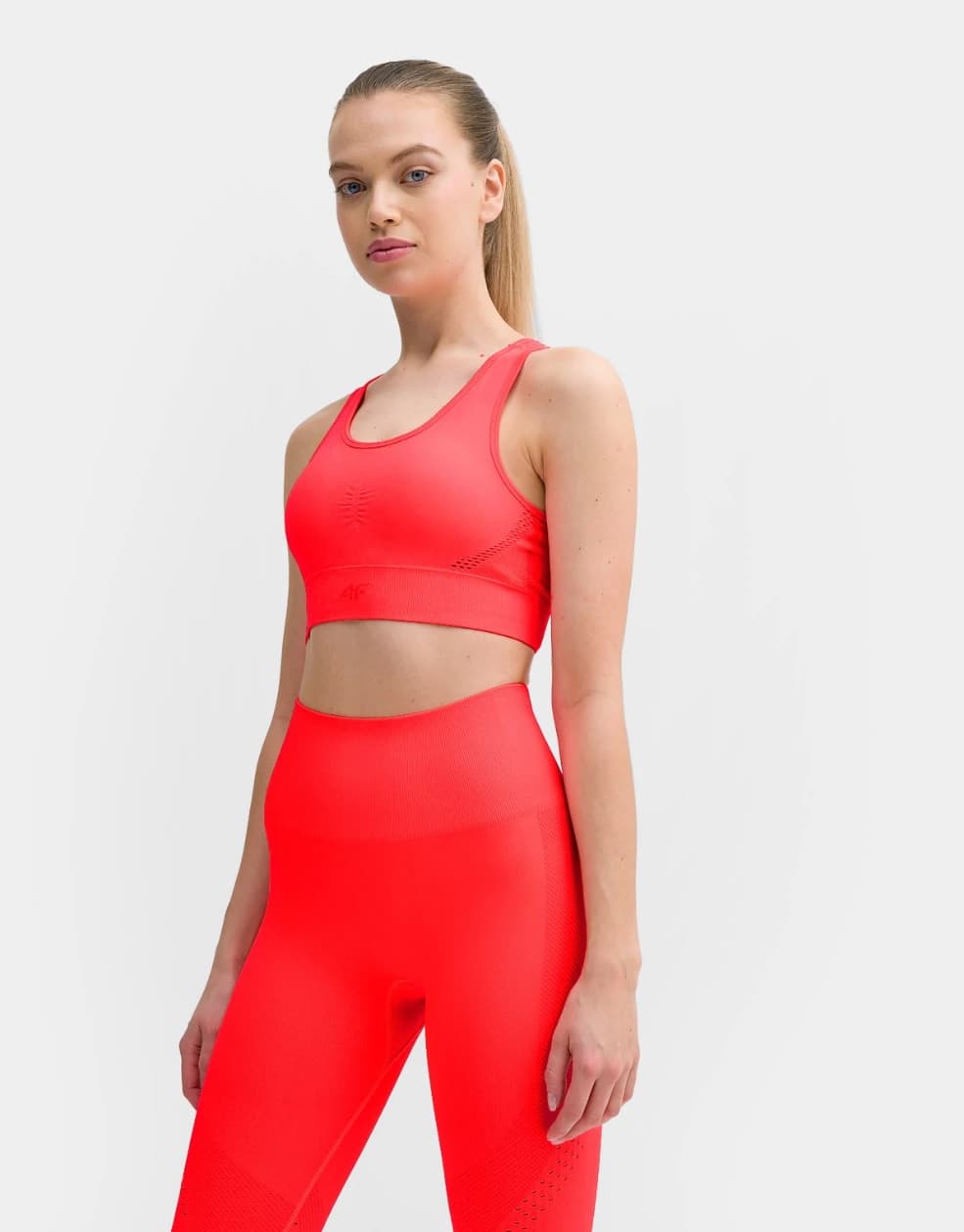 4F 4FSS23USBAF037 RED NEON Sportovní podprsenka US M/L 4FSS23USBAF037 RED NEON - náhled 2