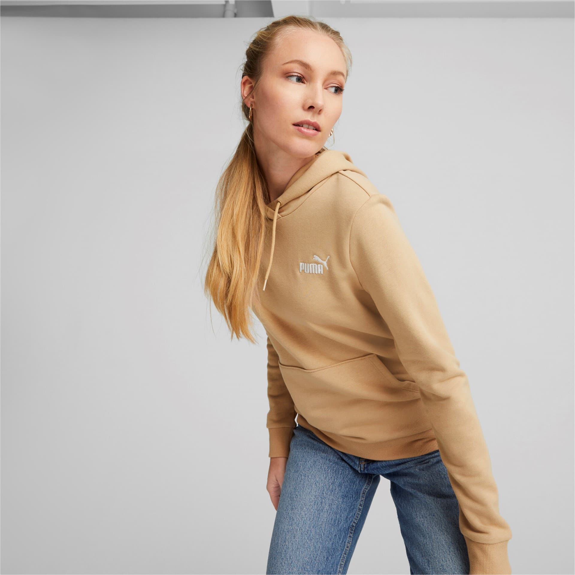 Puma ESS+ Embroidery Hoodie Dámská mikina US M 848332-89 - náhled 2