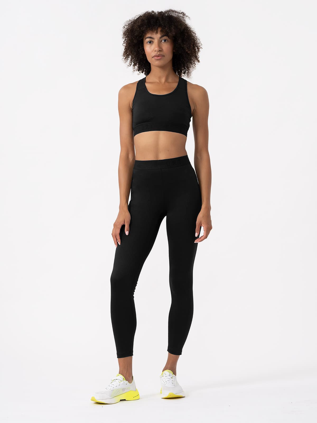 4F 4FAW23USBAF077 DEEP BLACK Dámská sportovní podprsenka US L 4FAW23USBAF077 DEEP BLACK - náhled 2