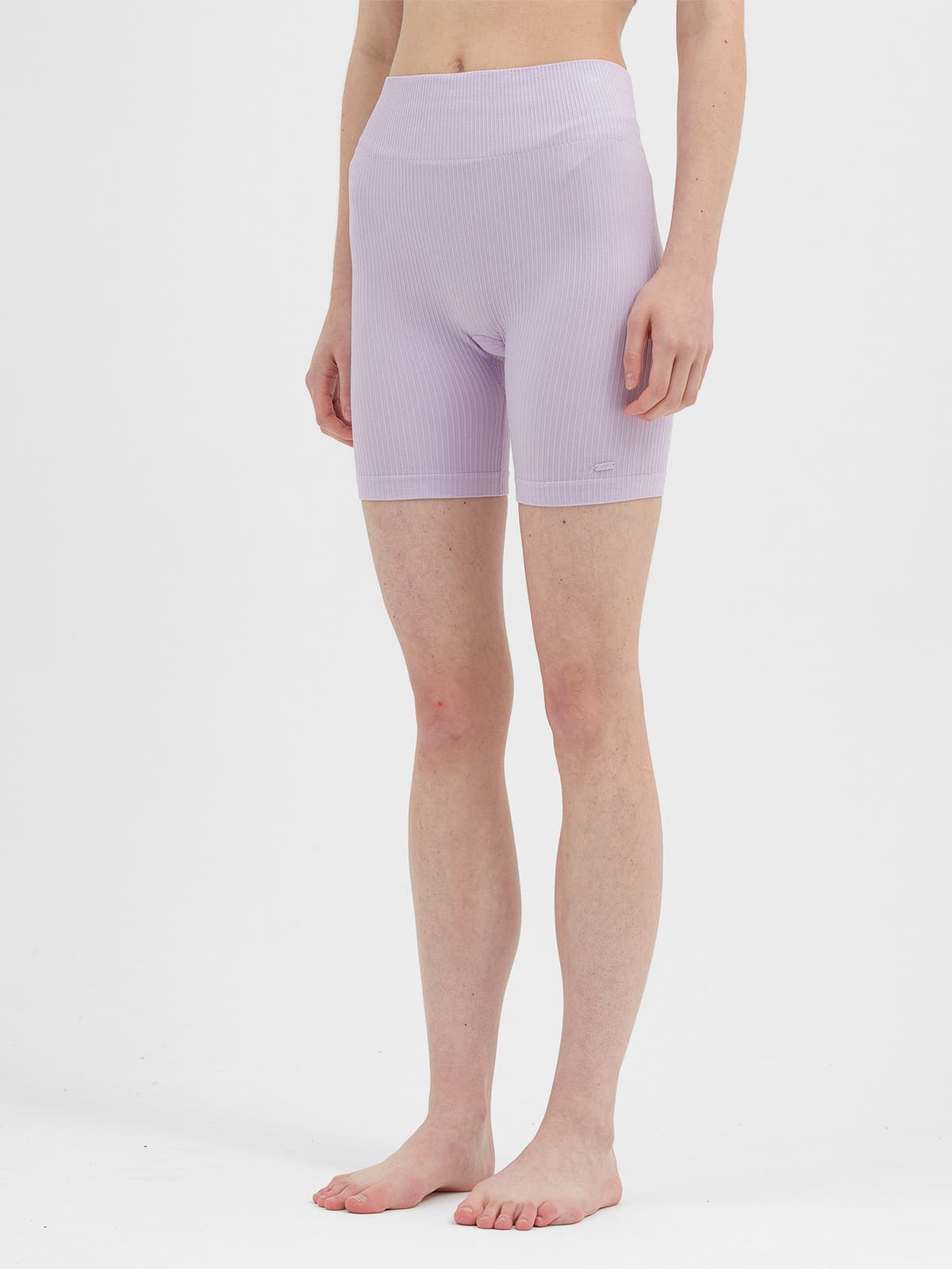 4F SHORTS FNK F498 Dámské legínové kraťasy na jógu US M/L 4FWSS24TFSHF498 LIGHT VIOLET - náhled 1