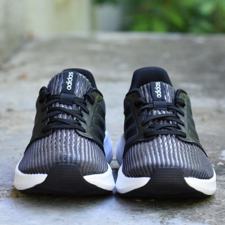 adidas Performance VENTICE Pánské boty EU 40 2/3 EG3273 - náhled 4