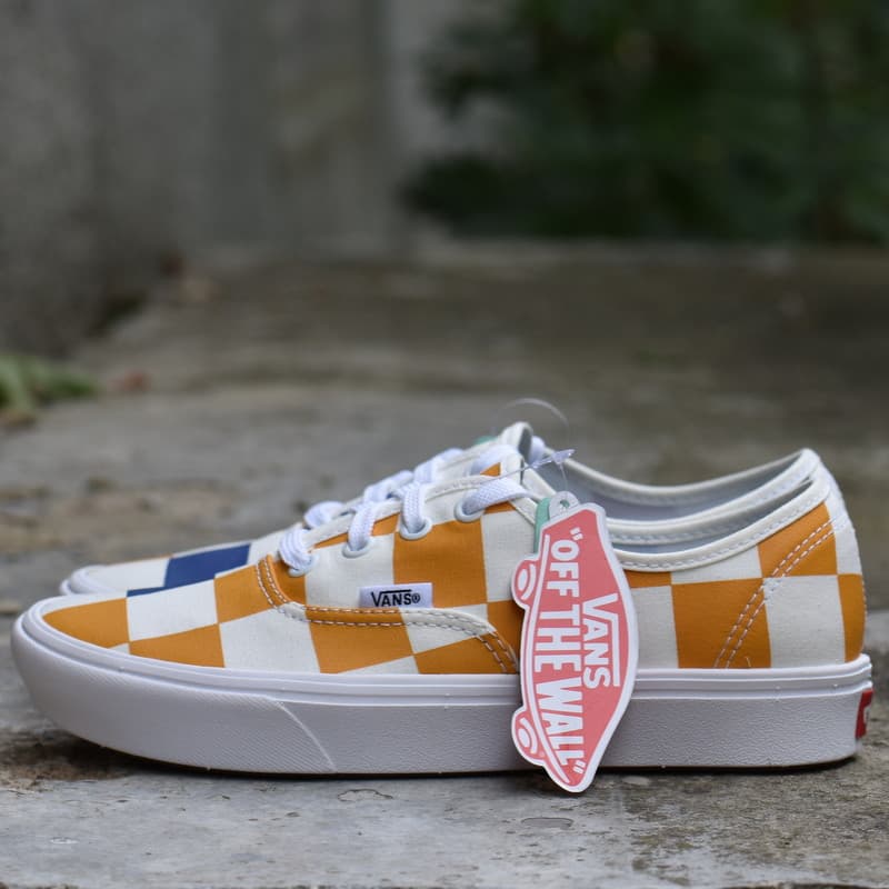Vans UA ComfyCush Authentic (HALF BIG CHCKR)CDUMYLWBL Boty EU 36.5 VN0A3WM7WW81 - náhled 2