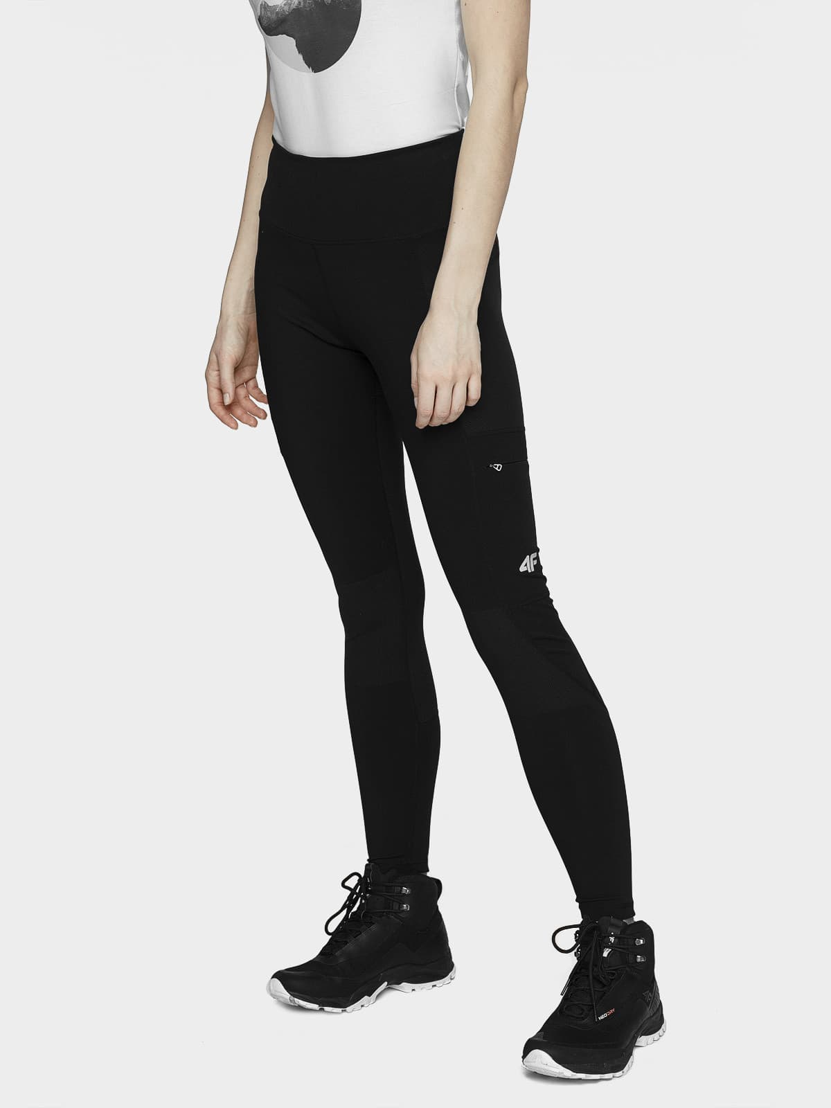 4F H4L21-SPDTR060 DEEP BLACK Dámské legíny US M H4L21-SPDTR060 DEEP BLACK
