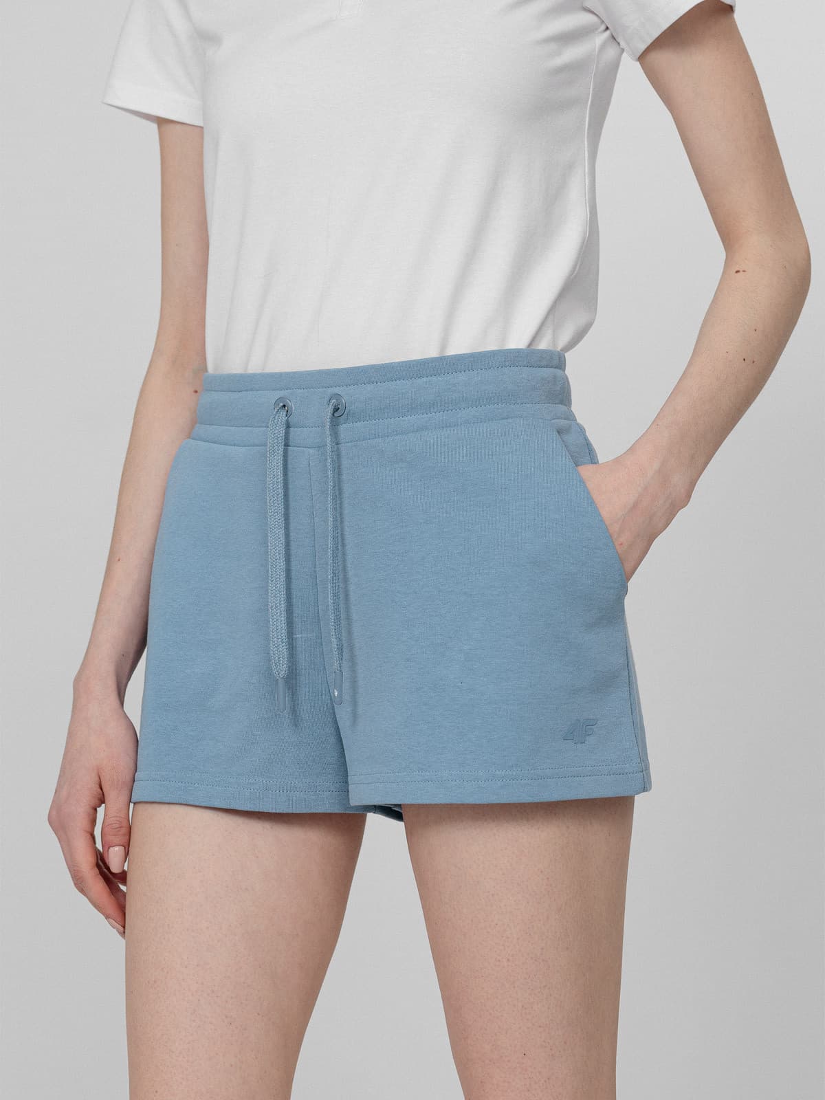 4F H4L22-SKDD350 DENIM Dámské kraťasy US L H4L22-SKDD350 DENIM - náhled 1