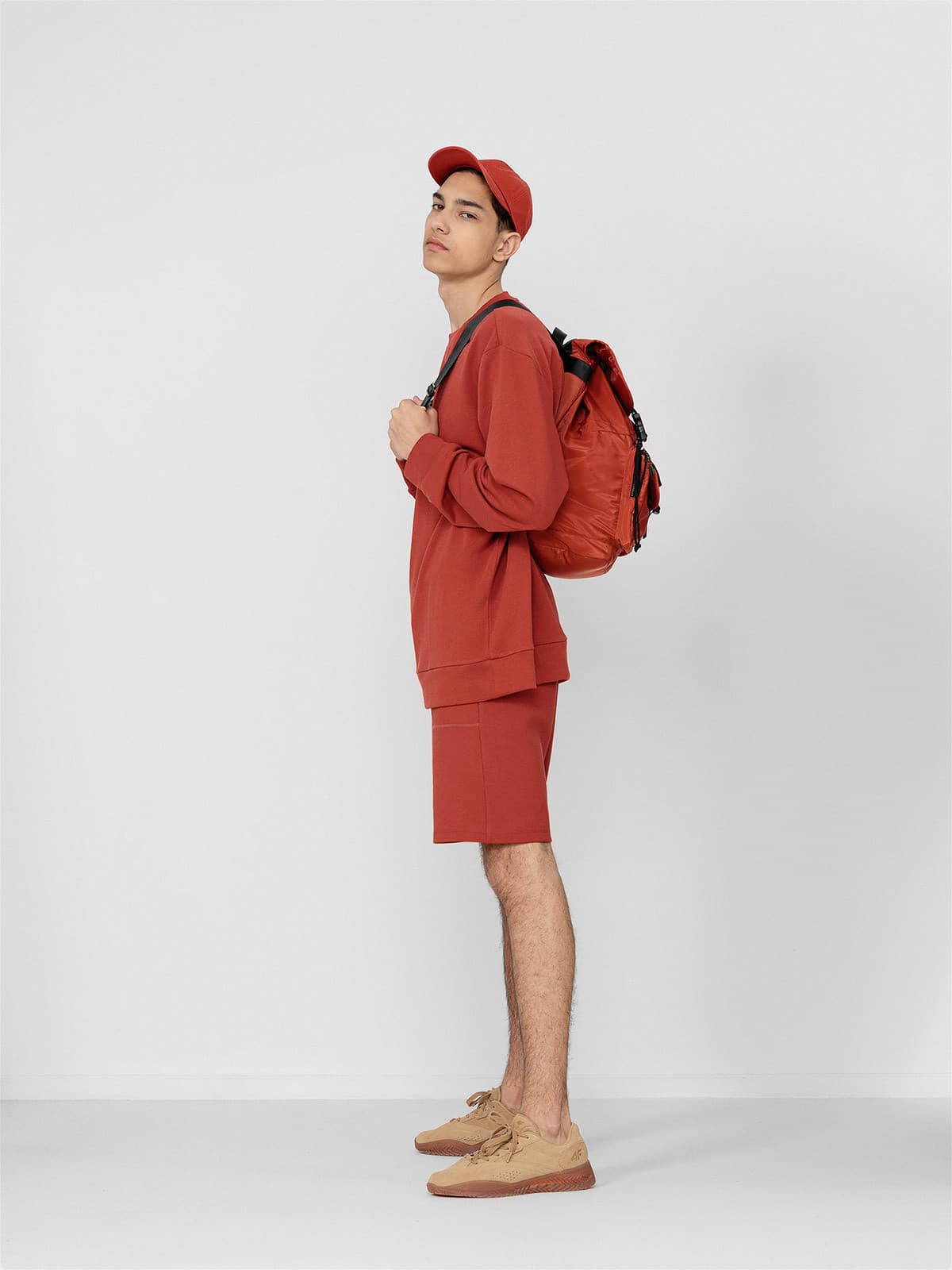 Outhorn HOL22-SKMD601 DARK RED Pánské kraťasy US M HOL22-SKMD601 DARK RED - náhled 3