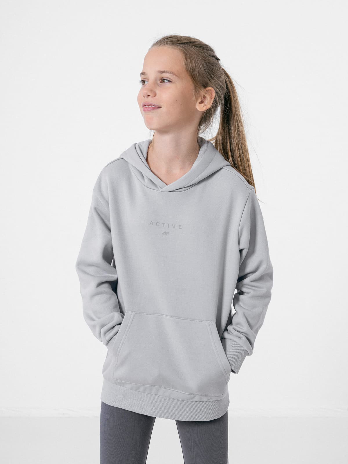 4F HJZ22-JBLD003 COLD LIGHT GREY Dětská mikina EU 122 HJZ22-JBLD003 COLD LIGHT GREY - náhled 4
