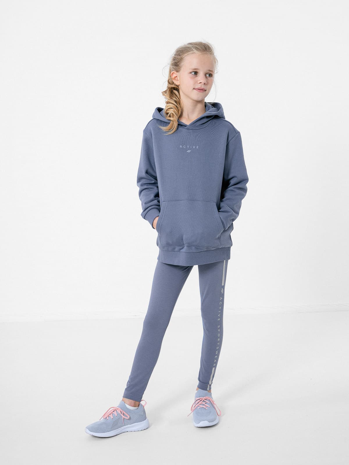 4F HJZ22-JBLD003 DENIM Dětská mikina EU 128 HJZ22-JBLD003 DENIM - náhled 3