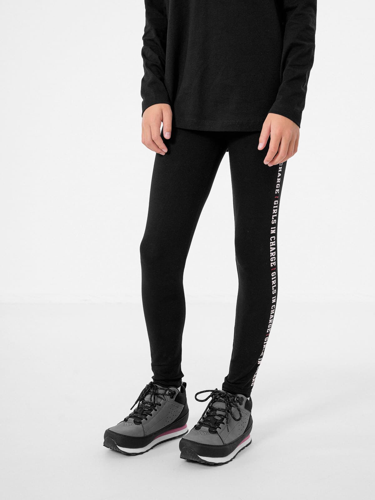 4F HJZ22-JLEG003 DEEP BLACK Dětské legíny EU 122 HJZ22-JLEG003 DEEP BLACK - náhled 4