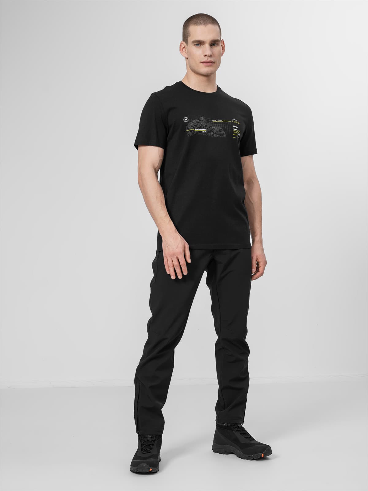 4F H4Z22-SPMT001 DEEP BLACK Pánské kalhoty US XXL H4Z22-SPMT001 DEEP BLACK - náhled 3