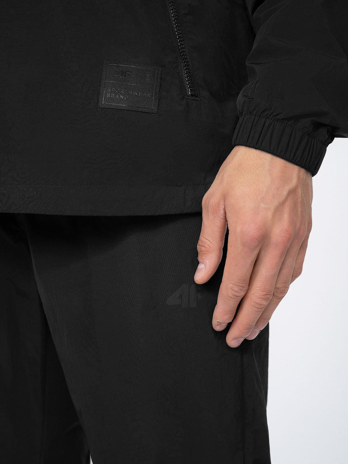 4F 4FSS23TJACM014 DEEP BLACK Pánská bunda US 3XL 4FSS23TJACM014 DEEP BLACK - náhled 3