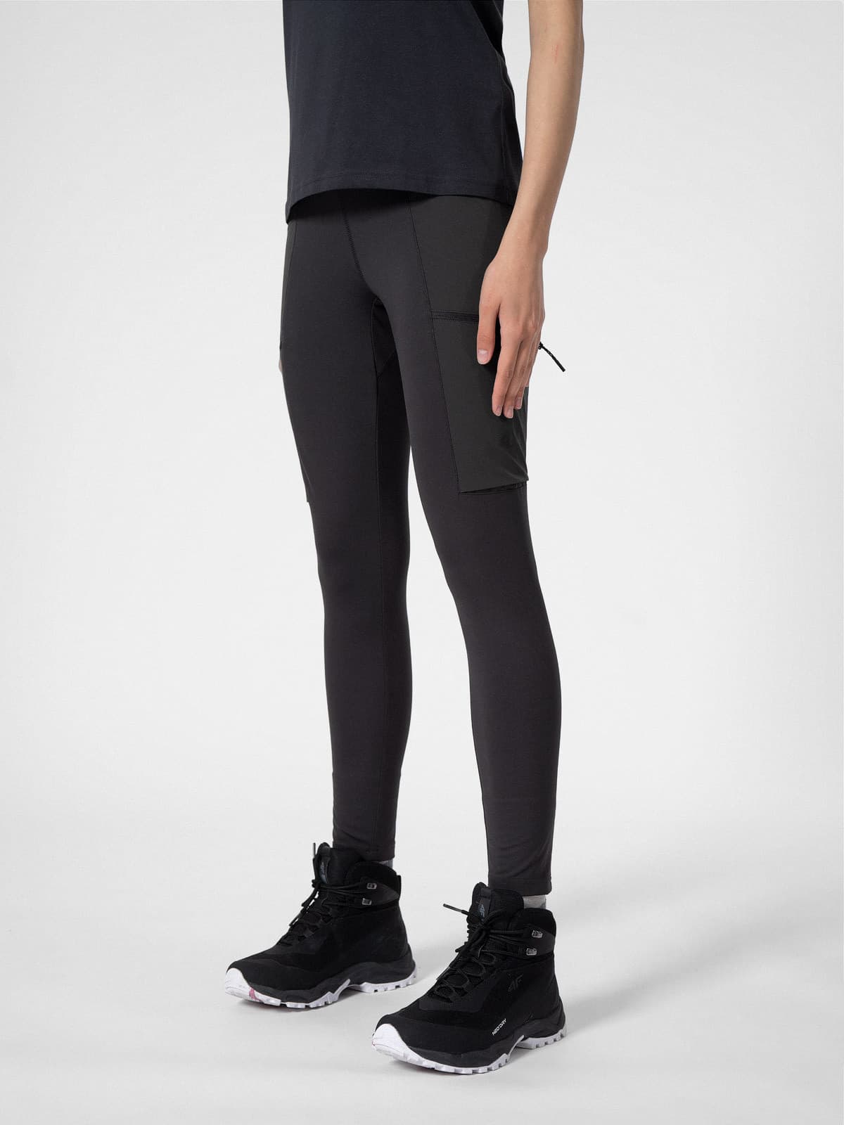 4F 4FSS23TFTRF112 ANTHRACITE Dámské trekingové legíny US L 4FSS23TFTRF112 ANTHRACITE