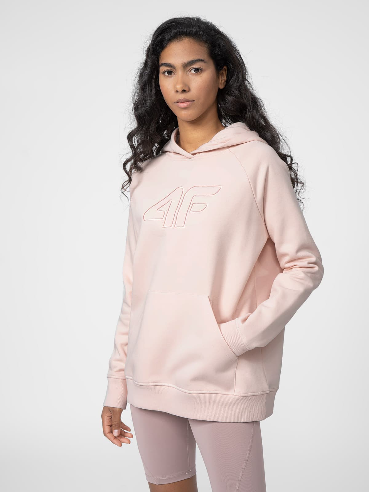 4F 4FSS23TSWSF535 CREME Dámská mikina US L 4FSS23TSWSF535 CREME