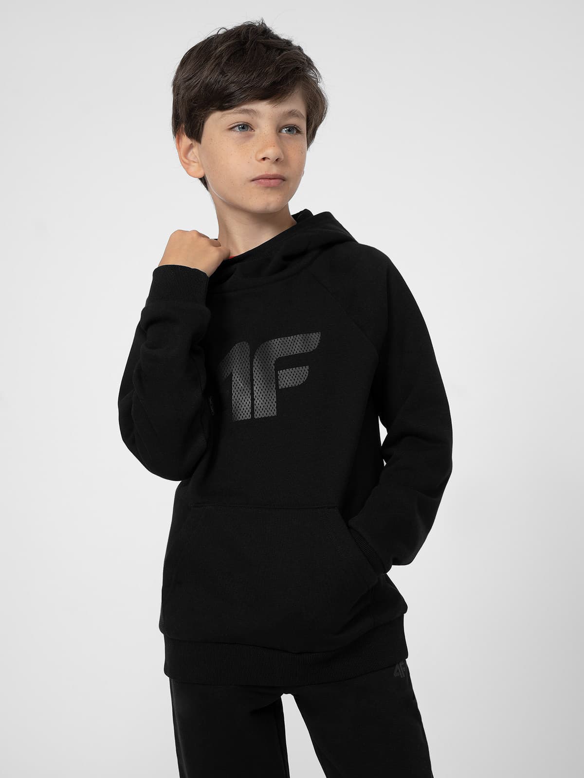 4F 4FJSS23TSWSM220 DEEP BLACK Dětská mikina EU 122 4FJSS23TSWSM220 DEEP BLACK