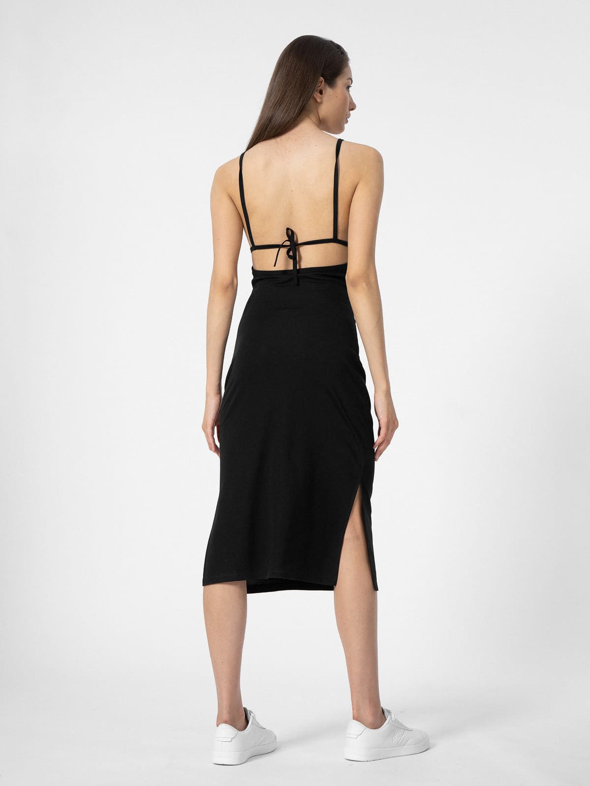 4F 4FSS23TDREF052 DEEP BLACK Dámské šaty US L 4FSS23TDREF052 DEEP BLACK - náhled 2