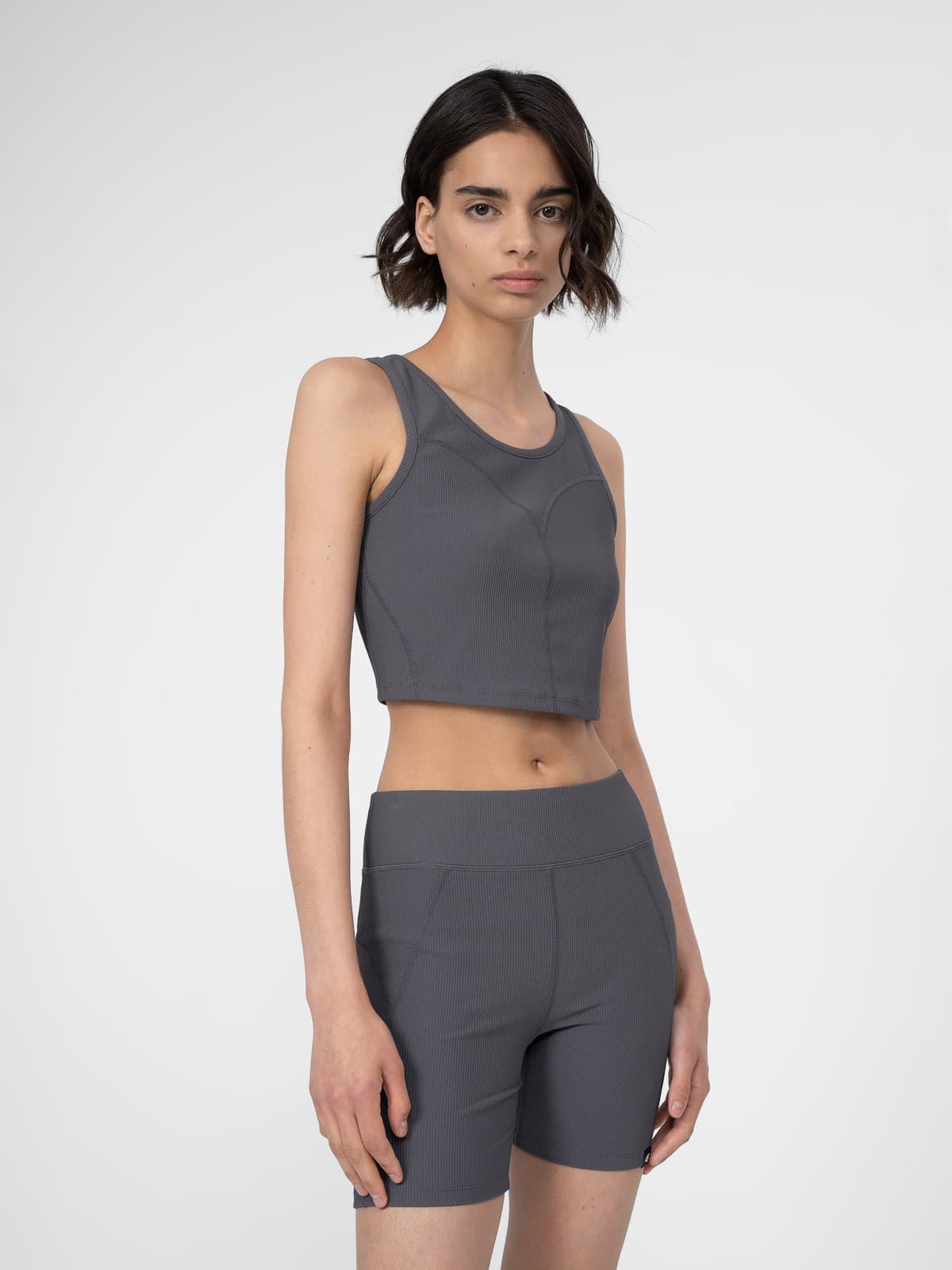 4F 4FSS23TTSHF330 ANTHRACITE Dámské tílko US L 4FSS23TTSHF330 ANTHRACITE - náhled 1