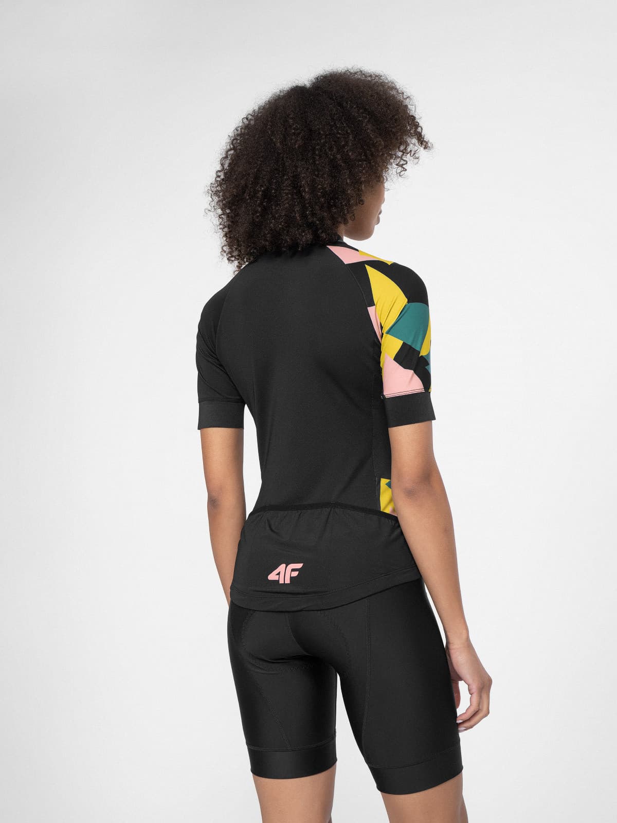 4F 4FSS23TFTSF178 DEEP BLACK Dámský cyklistický dres US L 4FSS23TFTSF178 DEEP BLACK - náhled 2