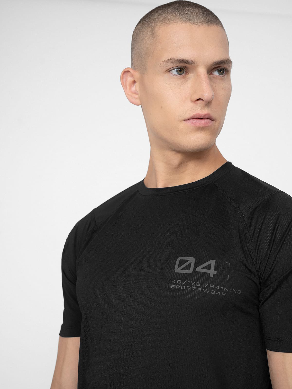 4F 4FSS23TFTSM163 DEEP BLACK Pánské tričko US 3XL 4FSS23TFTSM163 DEEP BLACK - náhled 2