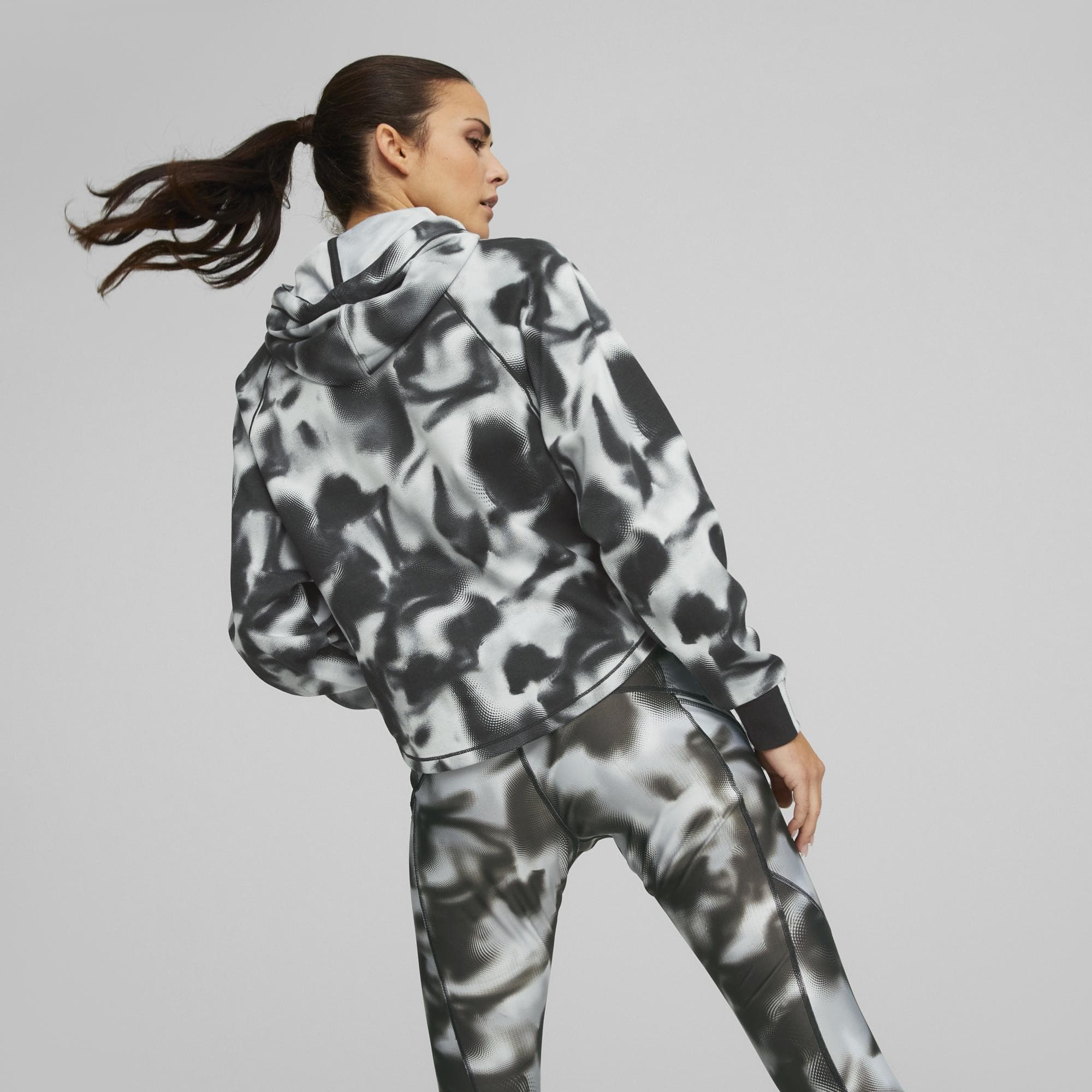 Puma MODERN SPORTS AOP Hoodie Dámská mikina US L 673102-01 - náhled 4