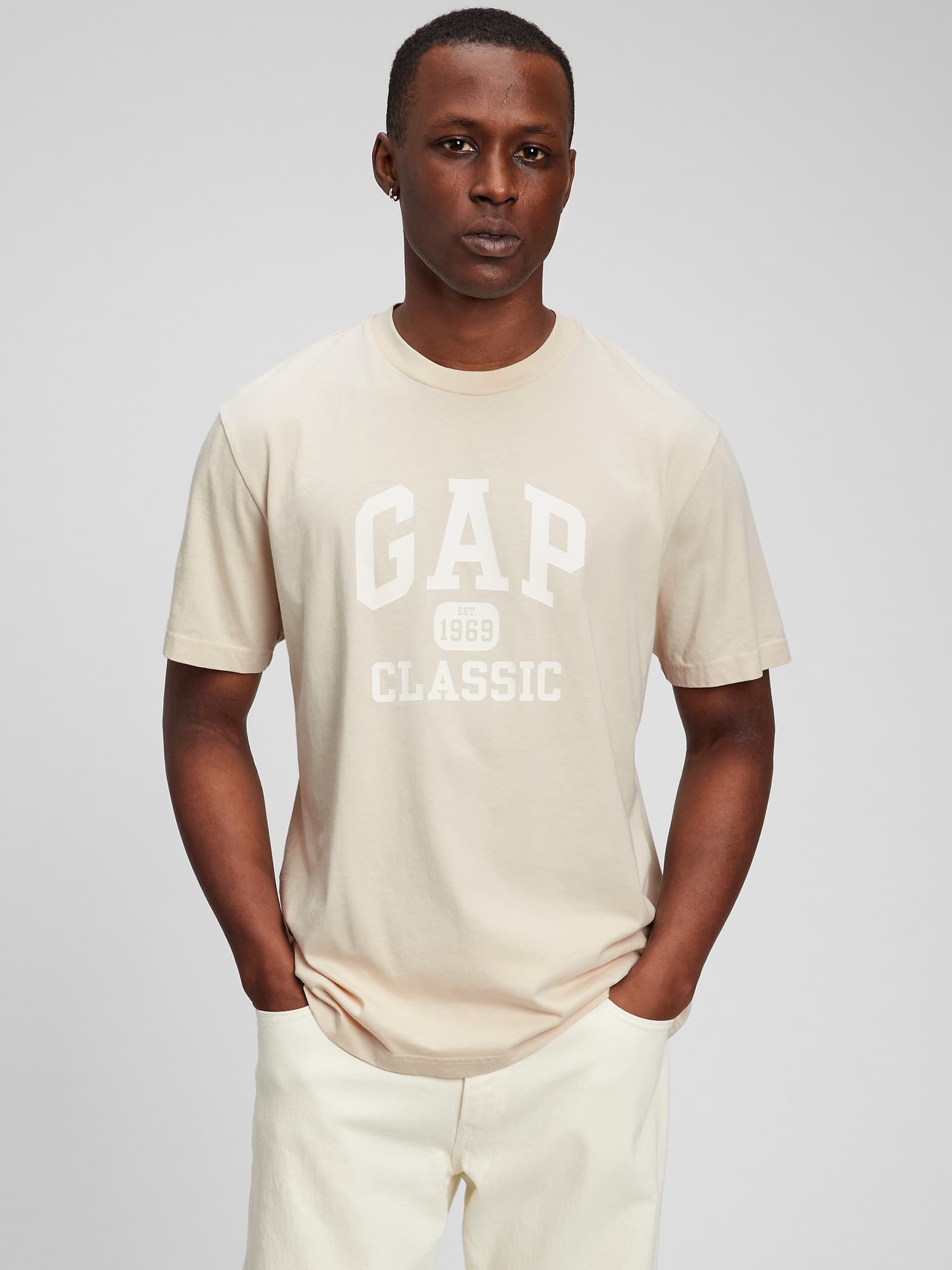 GAP ARCHIVE LOGO SS GRAPHIC T Pánské tričko US L 867856-04