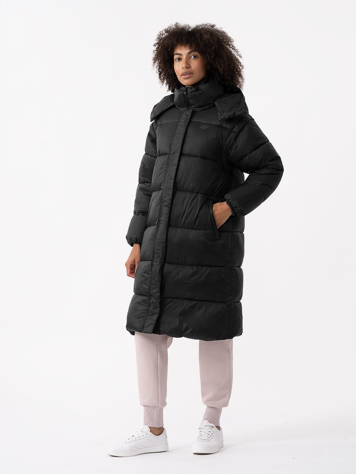 4F 4FAW23TDJAF238 DEEP BLACK Dámská bunda/vesta US L 4FAW23TDJAF238 DEEP BLACK - náhled 1