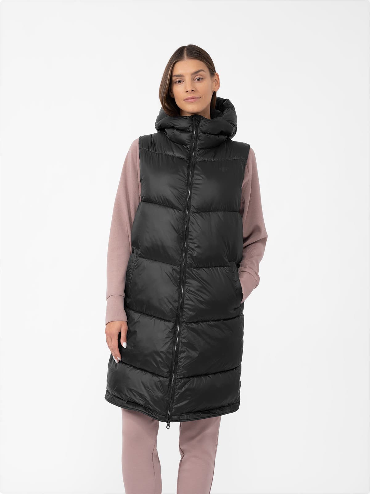 4F 4FAW23TVESF074 DEEP BLACK Dámská vesta US L 4FAW23TVESF074 DEEP BLACK - náhled 1