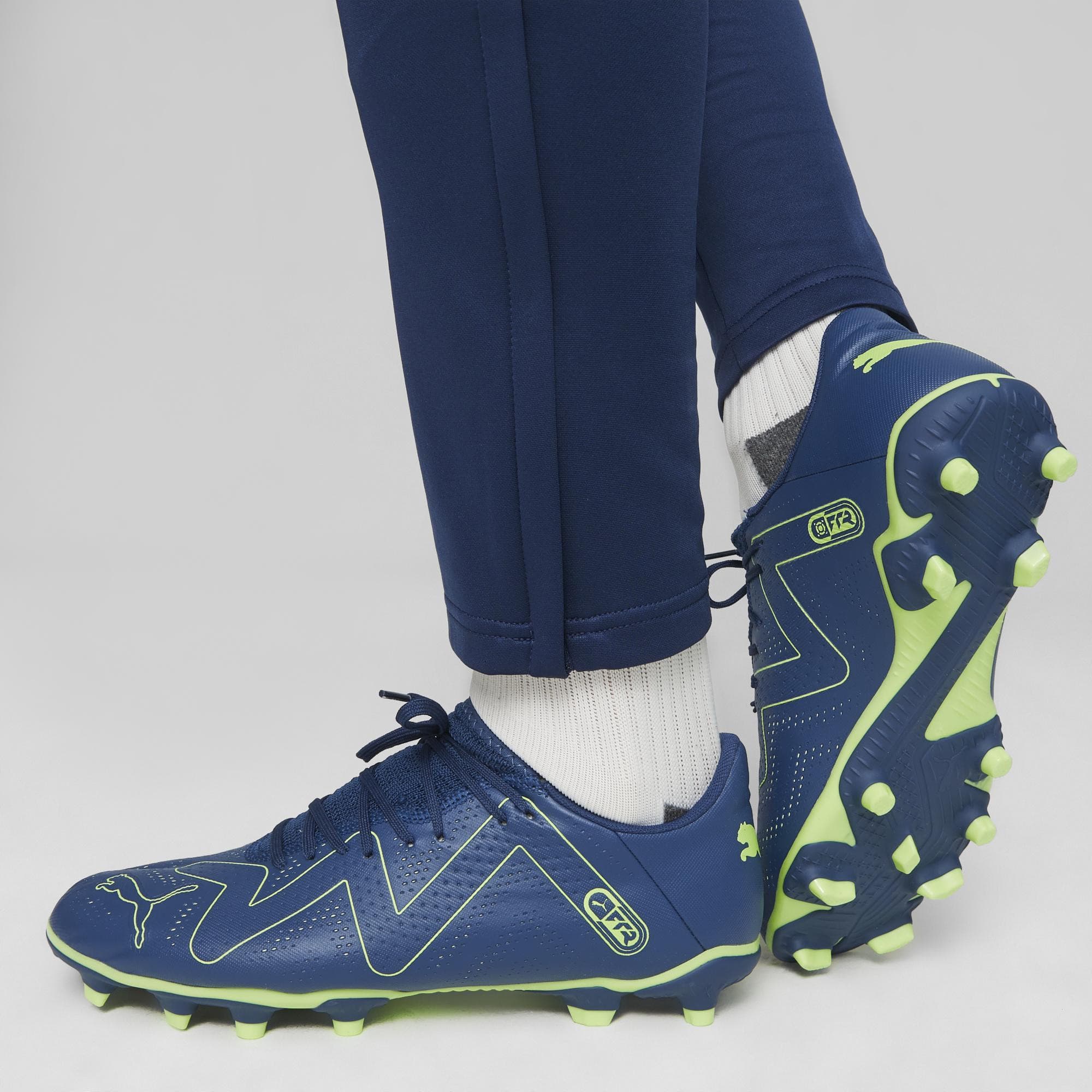 Puma FUTURE PLAY FG/AG Pánské kopačky EU 40.5 107377-03 - náhled 5